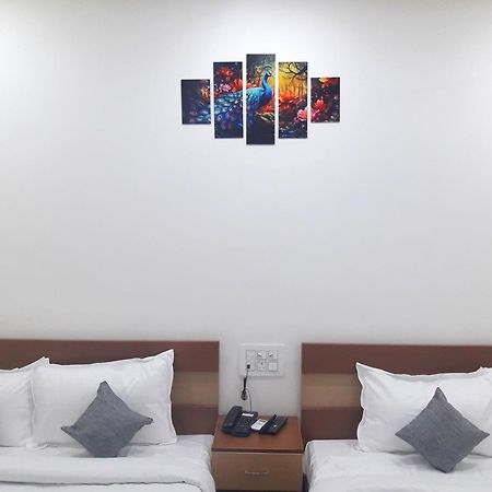 Hotel Park Victoria Καλκούτα Εξωτερικό φωτογραφία