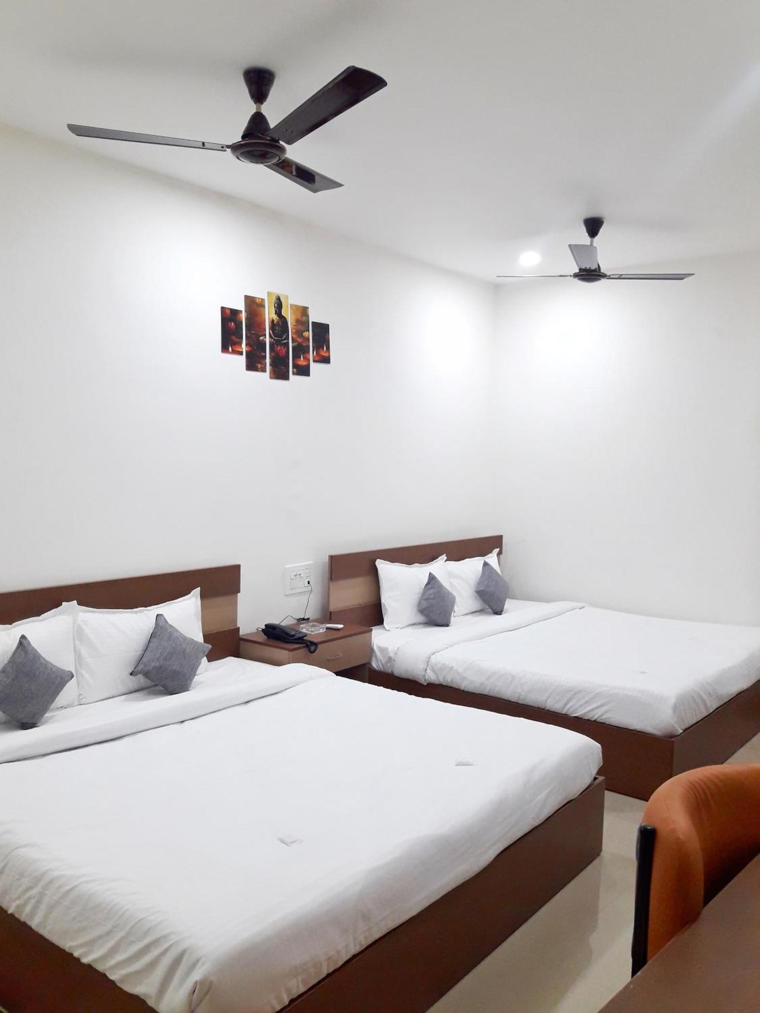 Hotel Park Victoria Καλκούτα Εξωτερικό φωτογραφία